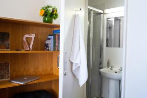ห้องน้ำของ Trinity College - Campus Accommodation