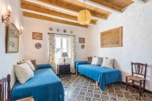 Et opholdsområde på Finca Biniarroga Nou + 136 billeder