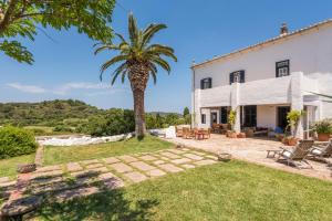 Naturlandskabet i nærheden af villaen