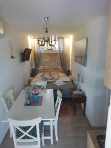 Posteľ alebo postele v izbe v ubytovaní Charming apartment piccolo paradiso