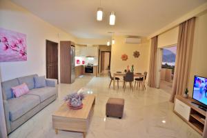 Μια τηλεόραση ή/και κέντρο ψυχαγωγίας στο Aristea Apartments
