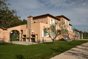 Gallery image of Agriturismo Pian di Spille - Golf in Tarquinia