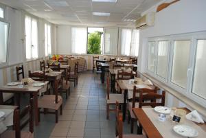 Restaurace v ubytování Albergo California