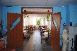 Restaurace v ubytování Albergo California