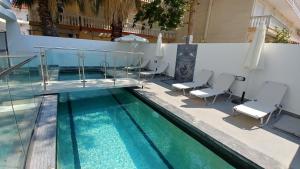 Bazen v nastanitvi oz. blizu nastanitve OpenSky Pool