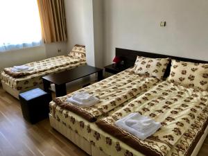 Postel nebo postele na pokoji v ubytování Къща за гости Александра