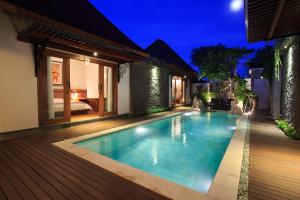 Der Swimmingpool an oder in der Nähe von Villa Niketan Sanur - Three bedroom, Sanur, Near Icon Mall, Harbor