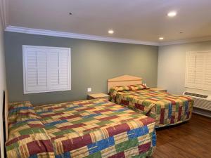 Gallery image of El Rey Inn - LAX in Gardena