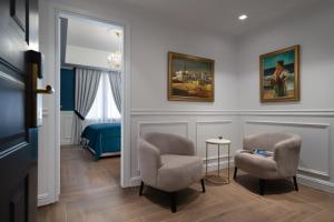 Posedenie v ubytovaní Evripidou Suites