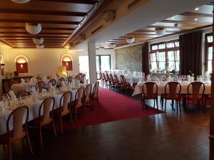 Restaurace v ubytování Gasthof Löwen, Heitersheim