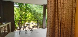 Balkón nebo terasa v ubytování Suan Rom Mai Chanthaburi สวนร่มไม้ จันทบุรี