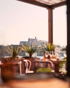Un balcon sau o terasă la Mikasa Ibiza Boutique Hotel ADULTS ONLY