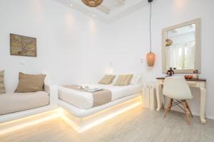 Valena Mare Suites & Apartments的休息区