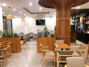 Khu vực lounge/bar tại Gia Quý Hotel