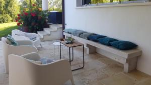 Maison d hotes Lapitxuri的休息区