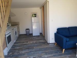 O bucătărie sau chicinetă la Mini-villa 1 MER