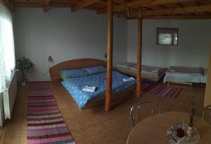 Postel nebo postele na pokoji v ubytování Ubytovanie u Vierky