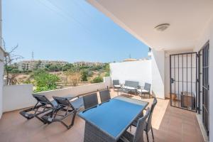 Balkón alebo terasa v ubytovaní Sea Flower Miraflores Golf and Beach Parking included