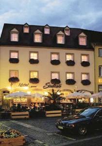 ハンメルブルクにあるStadtcafé Hotel garniのギャラリーの写真