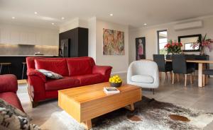 Gallery image of Silverdown Luxury king rooms OR Apartment in Orange