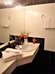 Koupelna v ubytování HOTEL DOZZA