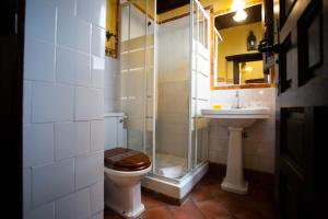 Koupelna v ubytování Casa del Capitel Nazarí