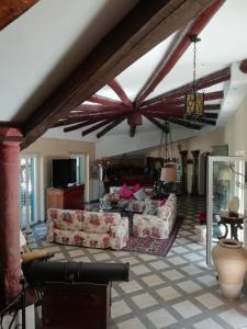 A seating area at Residenza Villa Spagnola