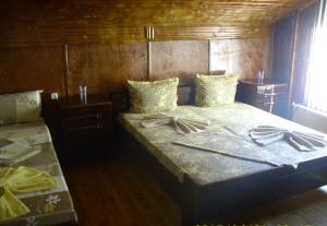 Katil atau katil-katil dalam bilik di Villa Ribarica