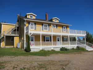 Φωτογραφία από το άλμπουμ του The Island Inn σε Ingonish Beach +24 φωτογραφίες