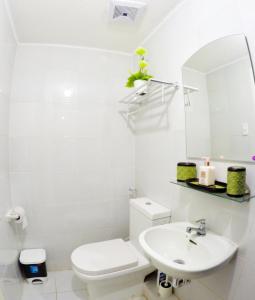 Koupelna v ubytování 2BR Unit 2426 Sanremo Oasis ARC Home Rentals