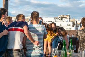 入住Safestay Madrid Central的客人