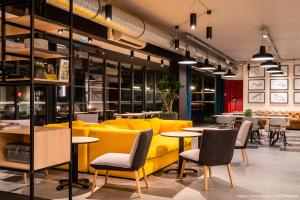 Posezení v ubytování ibis Styles Bâle-Mulhouse Aéroport