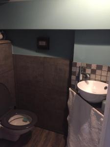 Gallery image of Gite L'Atelier in Bèze