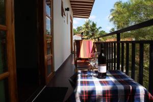 Balkón nebo terasa v ubytování Golden Lodge Tangalle