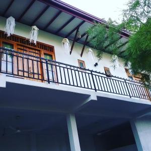Balkón nebo terasa v ubytování Golden Lodge Tangalle