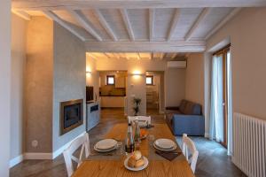 Posezení v ubytování Borgo di Villa Cellaia Resort & SPA