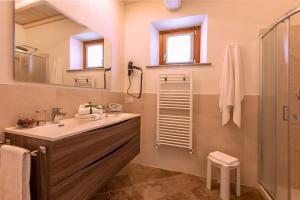 Koupelna v ubytování Borgo di Villa Cellaia Resort & SPA