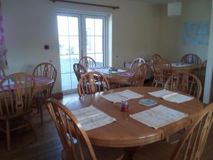 Restaurant ou autre lieu de restauration dans l'établissement The Skellig Lodge & Hostel