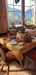 Restoran atau tempat lain untuk makan di Gasthof-Pension Stieber
