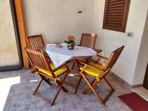 Foto dalla galleria di La Casa dei Girasoli a Marzamemi Altre 57 foto