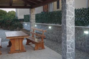 Gallery image of Holiday home Rencic in Gabonjin