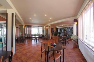 Restaurace v ubytování Pensiunea Taka