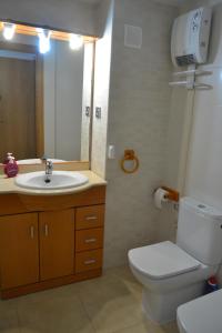 Ένα μπάνιο στο Atico Mar y Montaña +28 φωτογραφίες