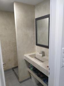 Fotografie z fotogalerie ubytování Nzeb Villa v destinaci Kato Achaia + 55 fotografií