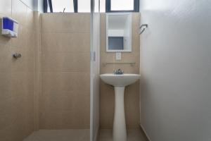 A bathroom at JUUB More Oaxaca Impossible (R1)