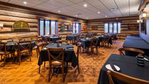 Restoran atau tempat lain untuk makan di Best Western Parkway Inn & Conference Centre