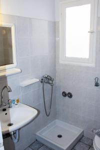 Koupelna v ubytování Pantelis Rooms Skopelos
