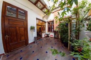 Κήπος έξω από το Ada Old Town 6