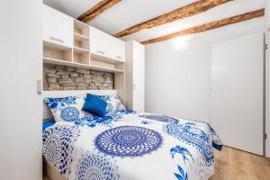 Posteľ alebo postele v izbe v ubytovaní Rural holiday home Stankolina Opatija