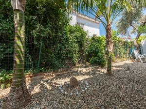 Photo de la galerie de l'établissement Il Giardino dell'Arte, à Capoterra 14 autres photos